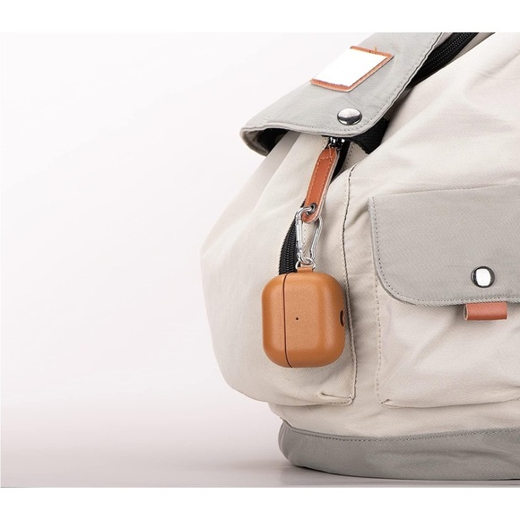 Leather Case Compatible with AirPods 3rd Generation.
NEW IN BOX - Picture 6 of 8